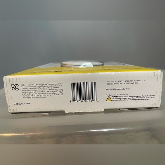 AirThings 2920 Wave Mini Smart Indoor Air Quality Monitor NEW - Picture 5 of 7